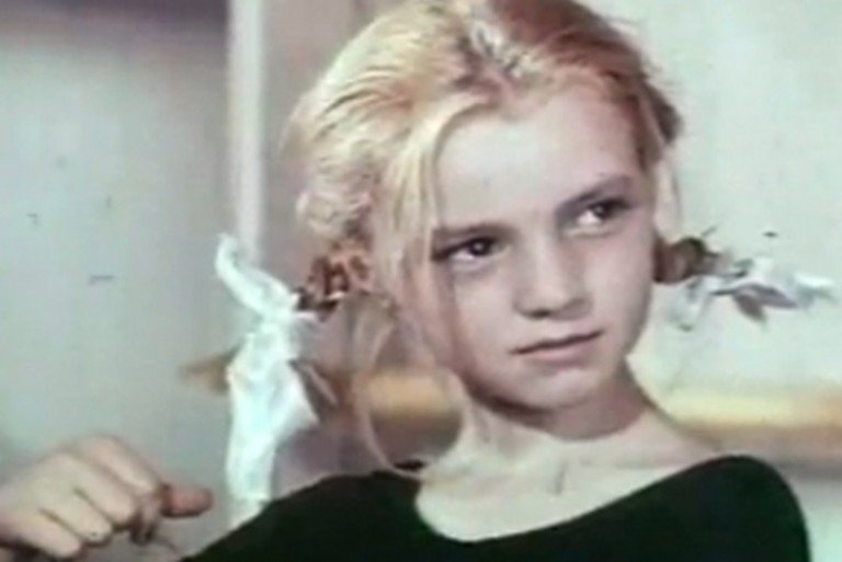 Девочка на шаре 1966